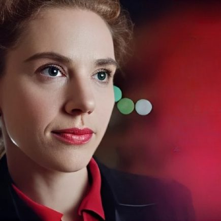 Jordan leaves fiancé for priest after shocking wedding kiss